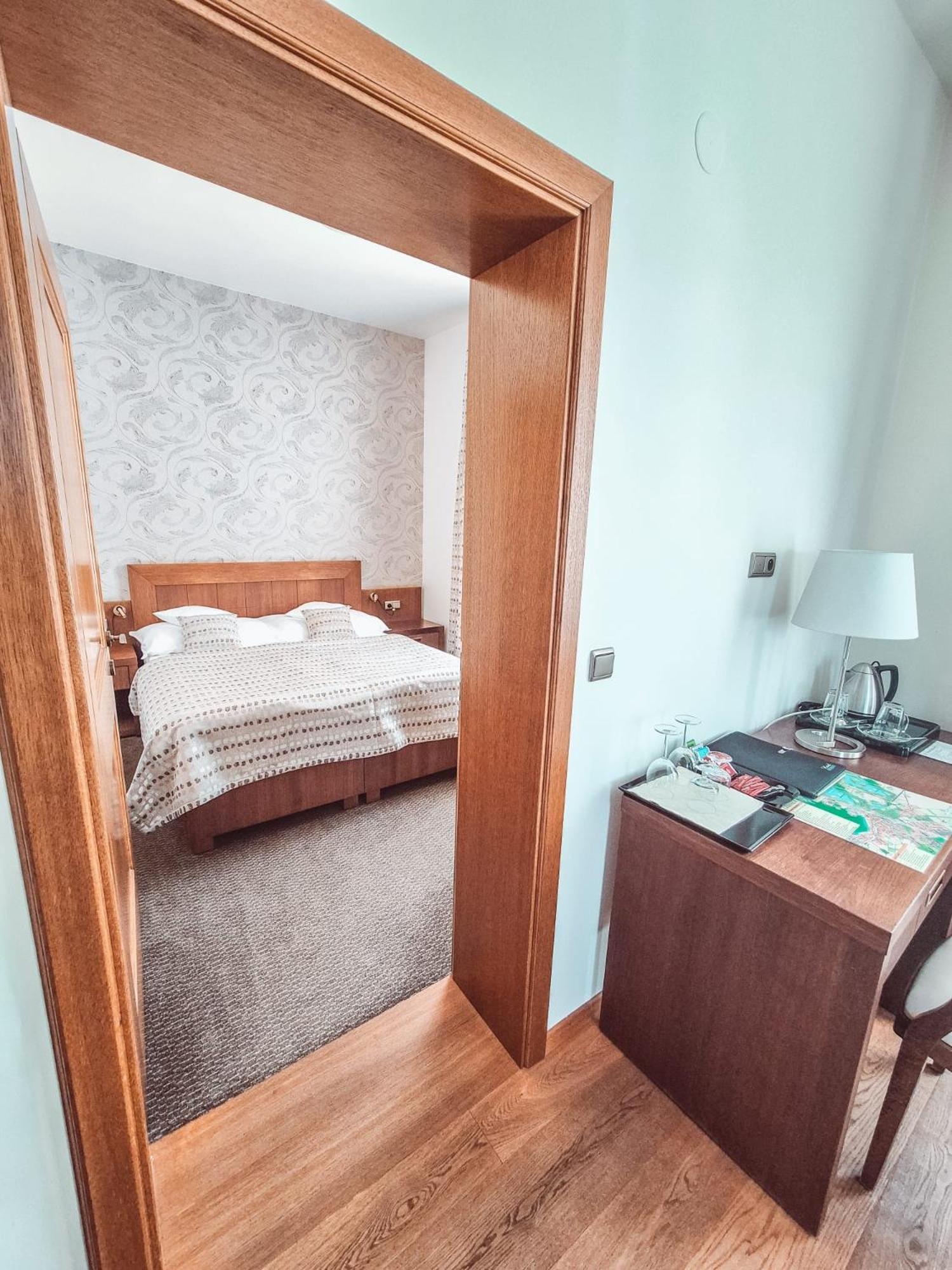 Hotel Mario Lednice Eksteriør billede