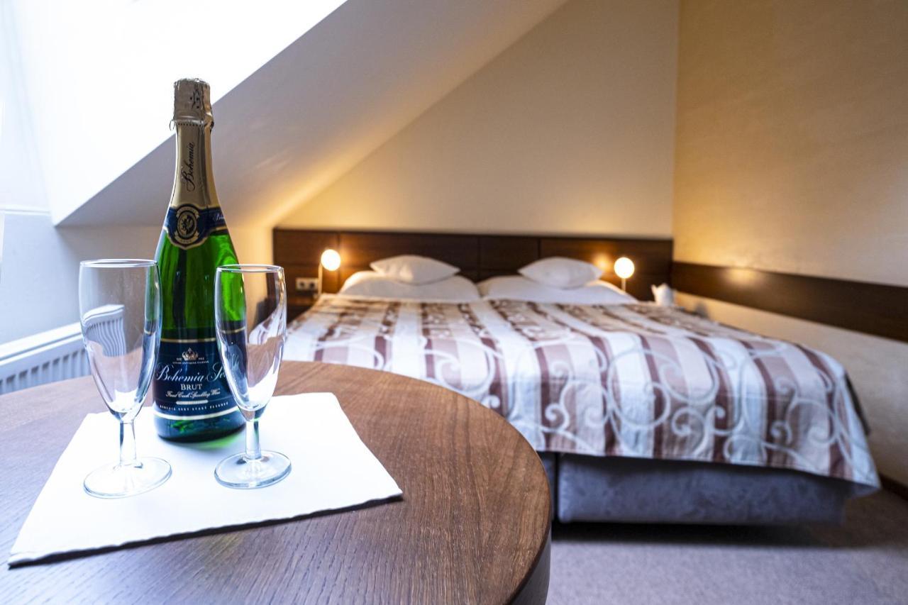 Hotel Mario Lednice Eksteriør billede