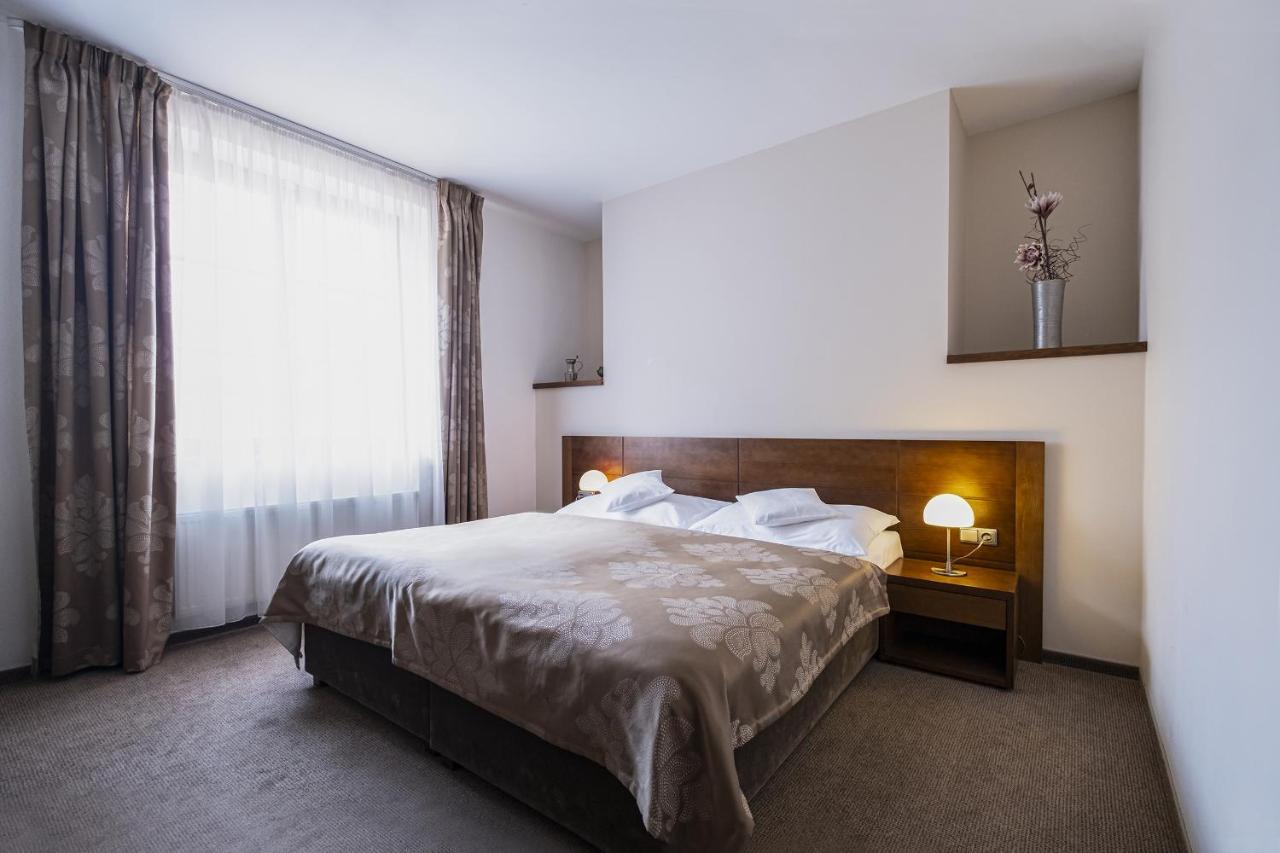 Hotel Mario Lednice Eksteriør billede